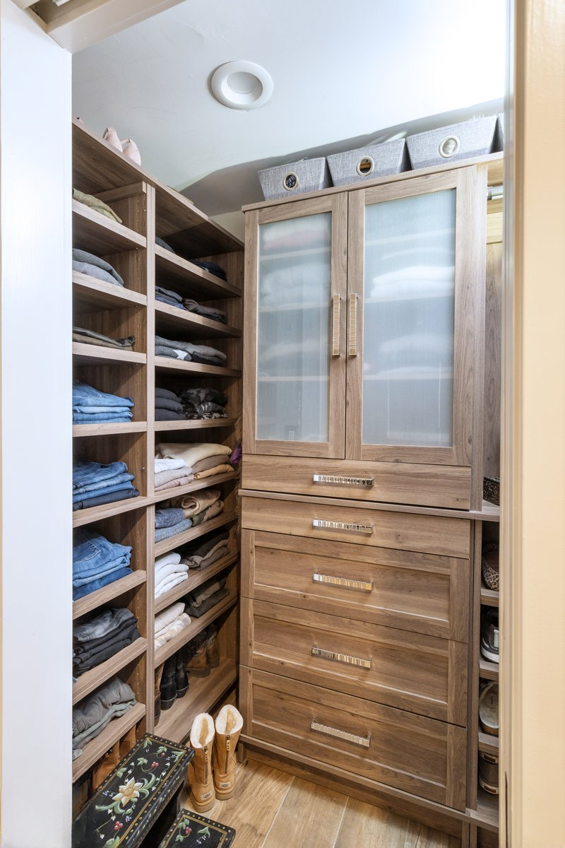 Get Organized with a Custom Closet System LangsclosetdesignFurlong2