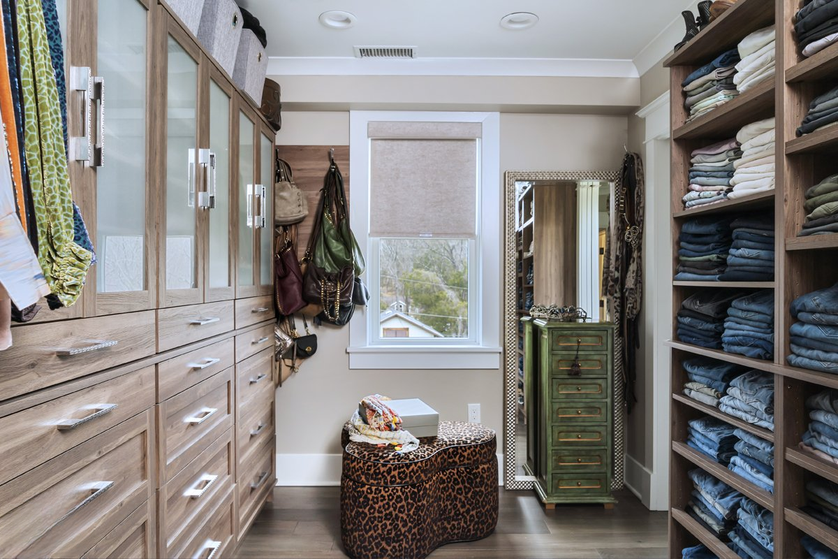 Get Organized with a Custom Closet System LangsclosetdesignFurlong4