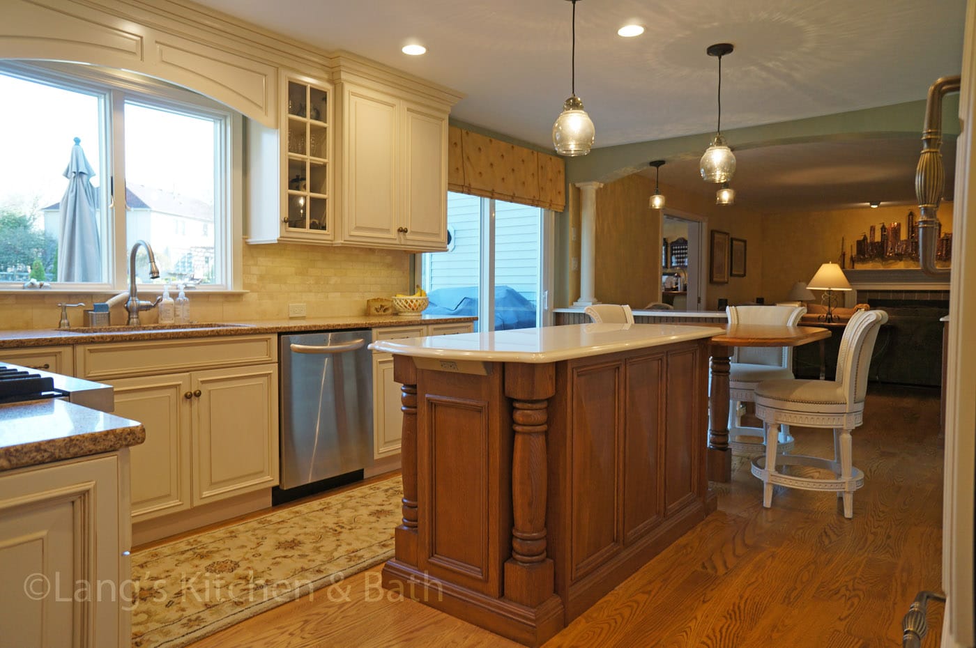 Are Hardwood Floors Right for Your Kitchen Design? Peircekitchendesign6 web