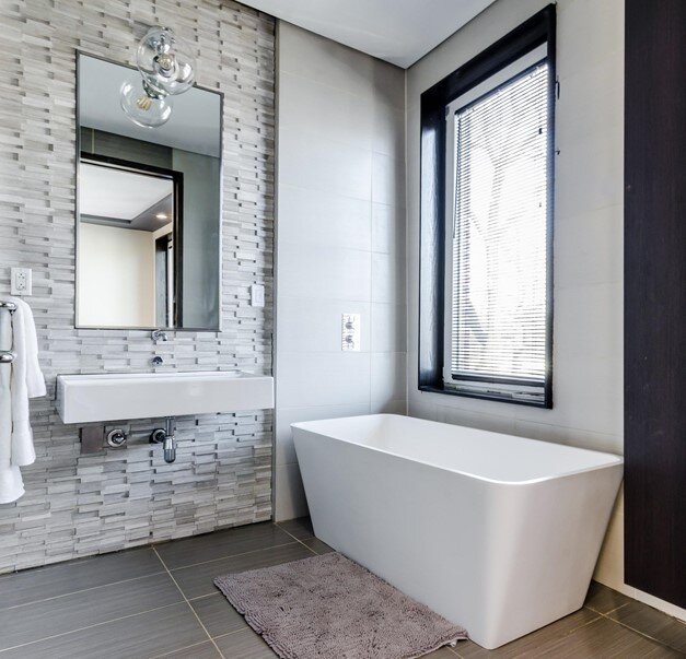 A Bathtub or a Walk-in Shower: What to Install Inside Your Bathroom Picture4