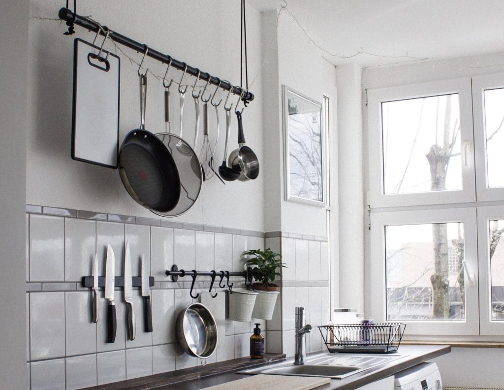 Introduce New Order in Your Kitchen with These Easy Tips