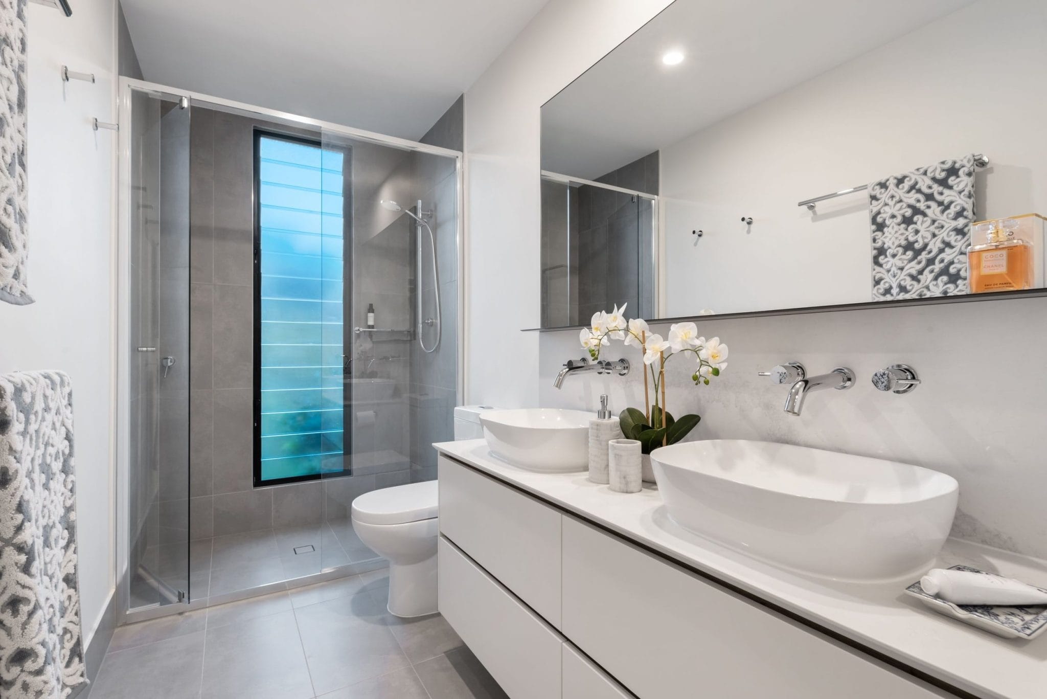 Kitchen & Bath unsplash image 1AF5hP6F4tI