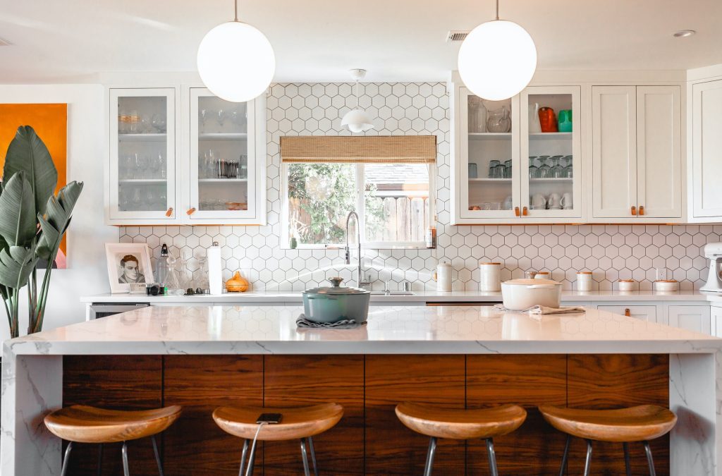 9 Great Tips for Designing a Trendy and Stylish Kitchen unsplash image RryFk4n vOs 1
