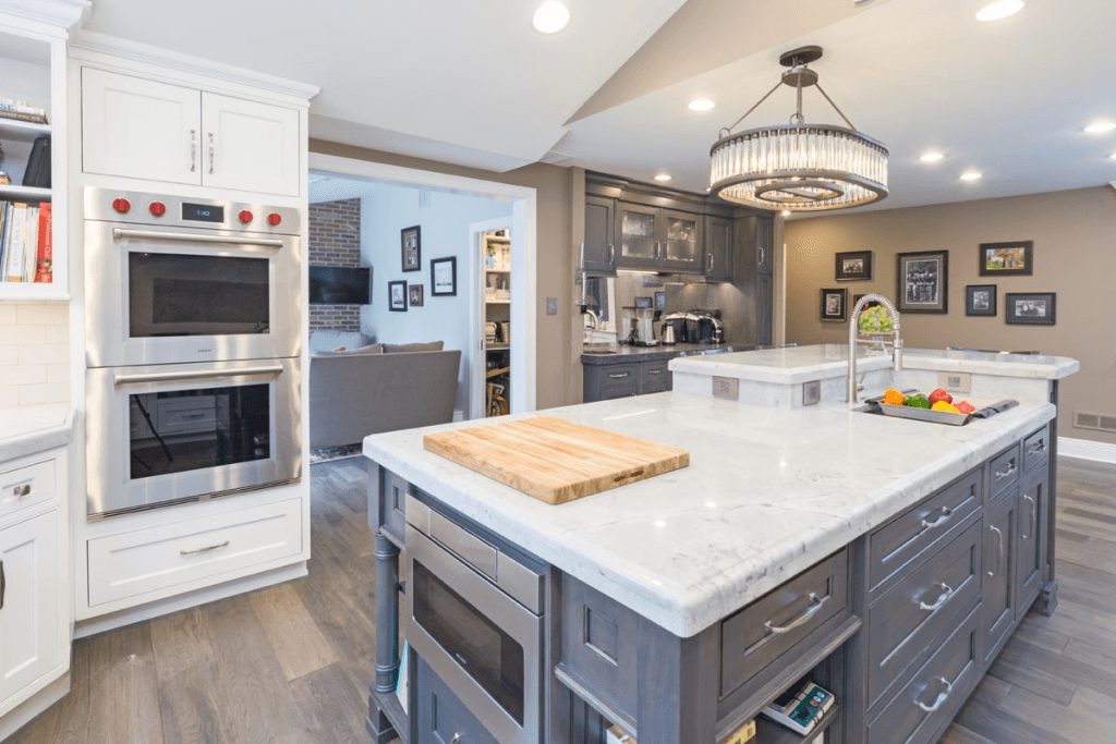 From Lighting to Color Schemes and Beyond: How to Create the Perfect Mood for Your Kitchen