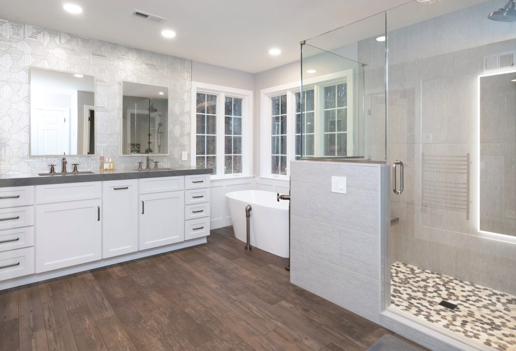 Style and Substance: Choosing the Right Bathroom Vanity