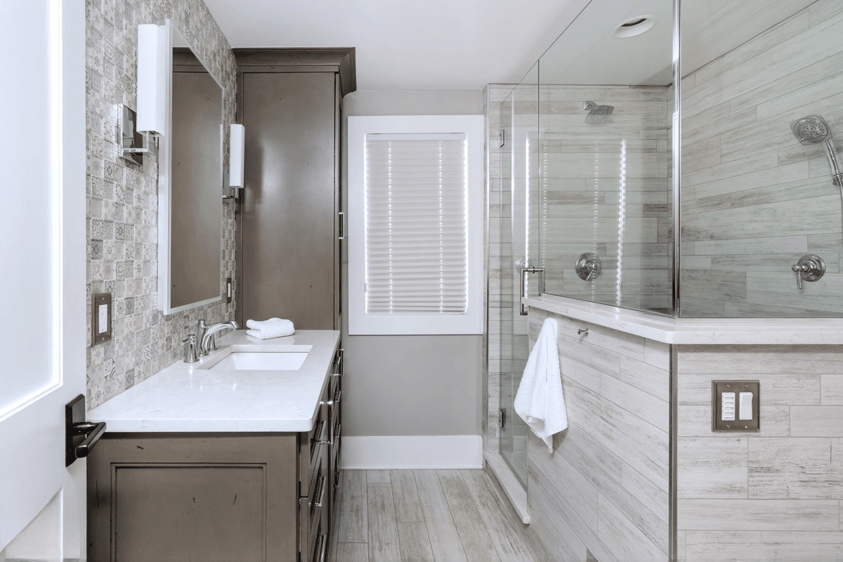 Kitchen & Bath LangsmasterbathdesignFurlong